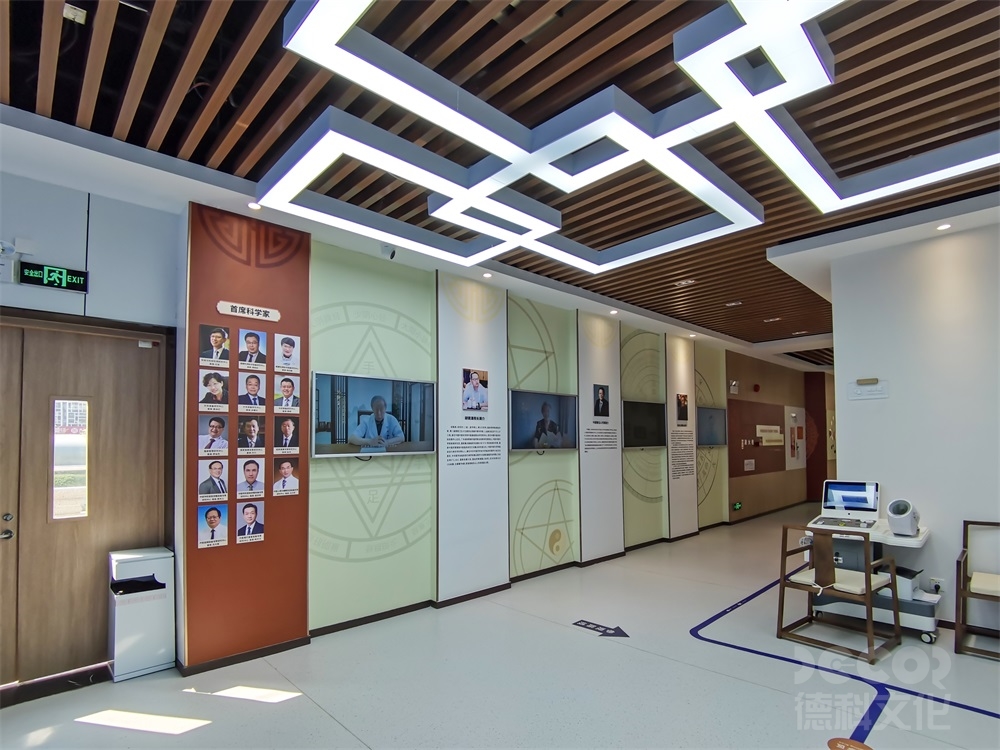展廳裝修公司如何應對展廳裝修中的展示標識和指示設計？